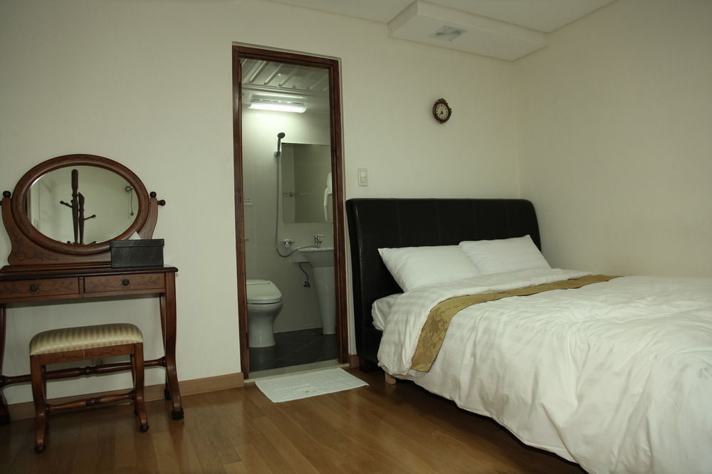 Tisland Resort Taeryun-dong Екстер'єр фото